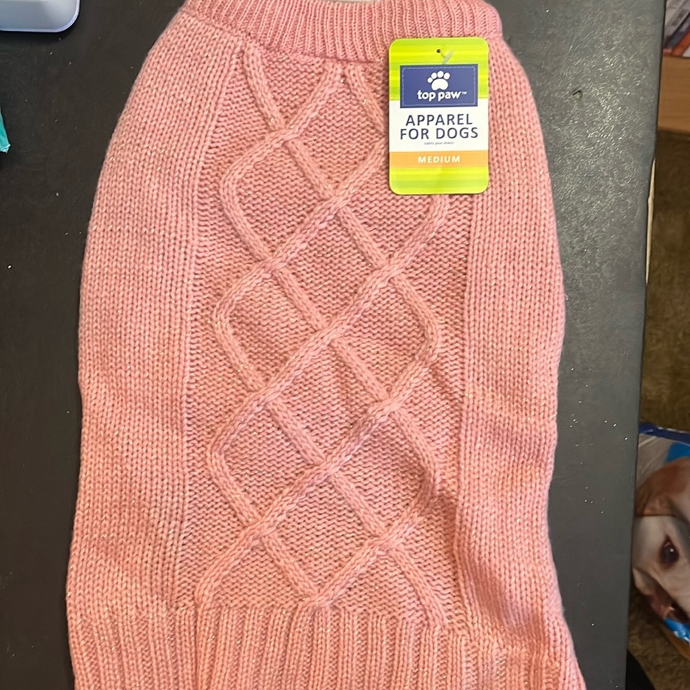 Sweater for dog. Size med. nwt